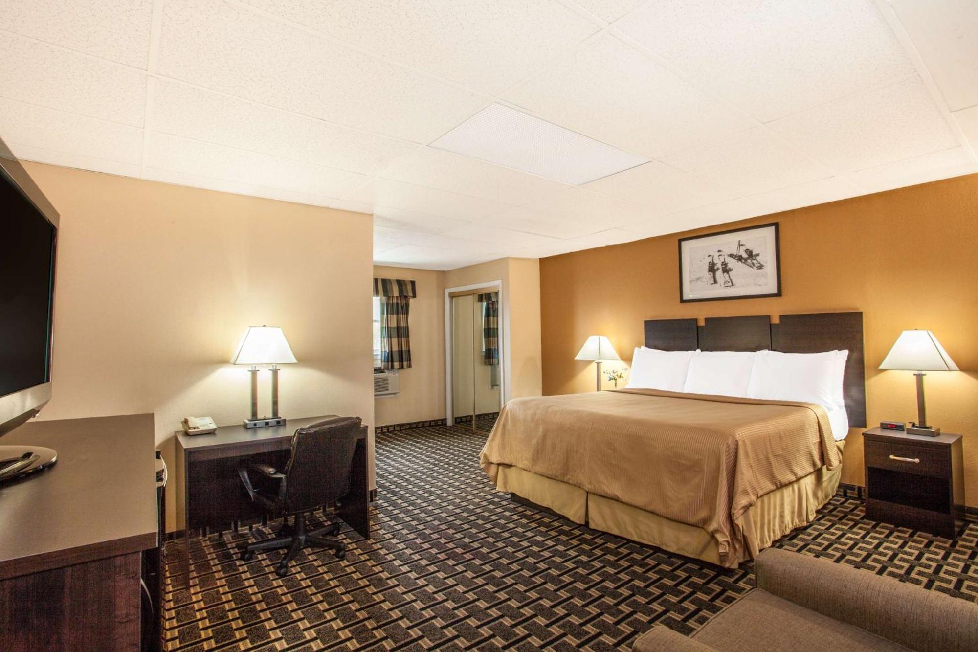 Travelodge By Wyndham South ברלינגטון מראה חיצוני תמונה